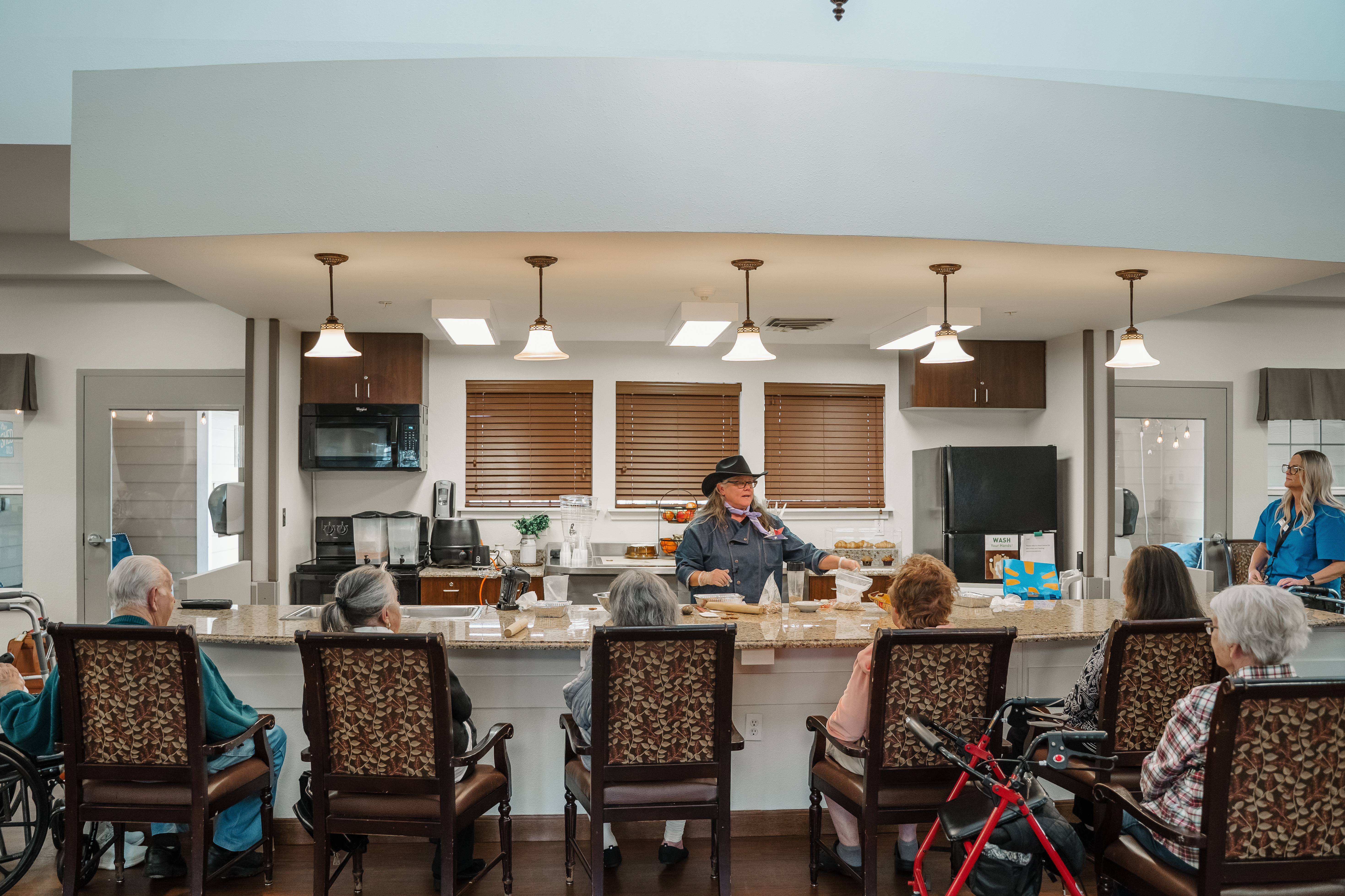 Anthem Memory Care - Highline Place Memory Care_9